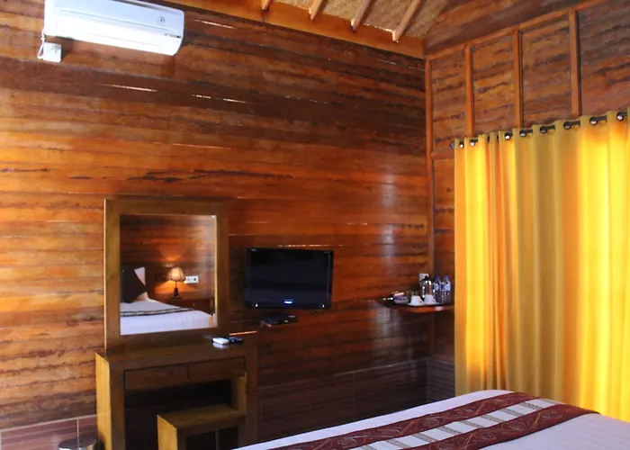 Kani Riot Hotel
