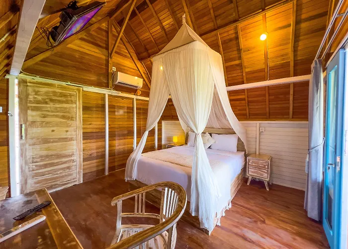Hotel Kani Riot 3*